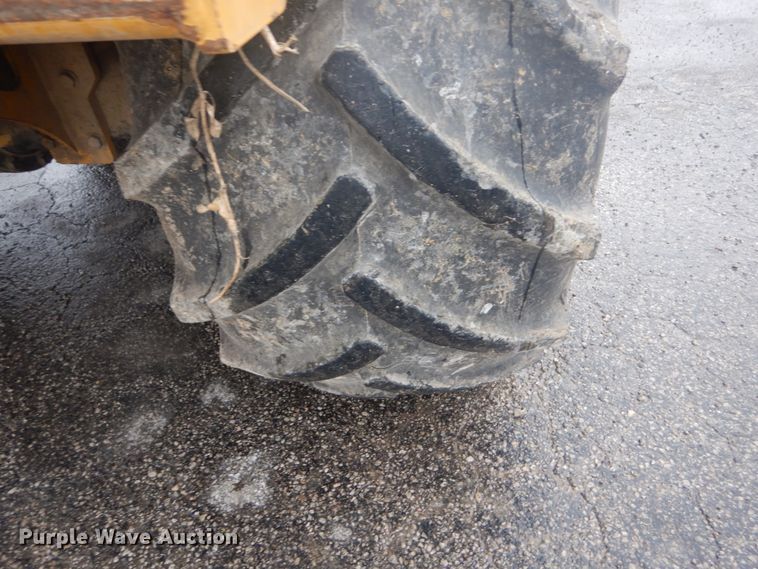 image for item GT9688 2006 Vermeer RT650  trencher