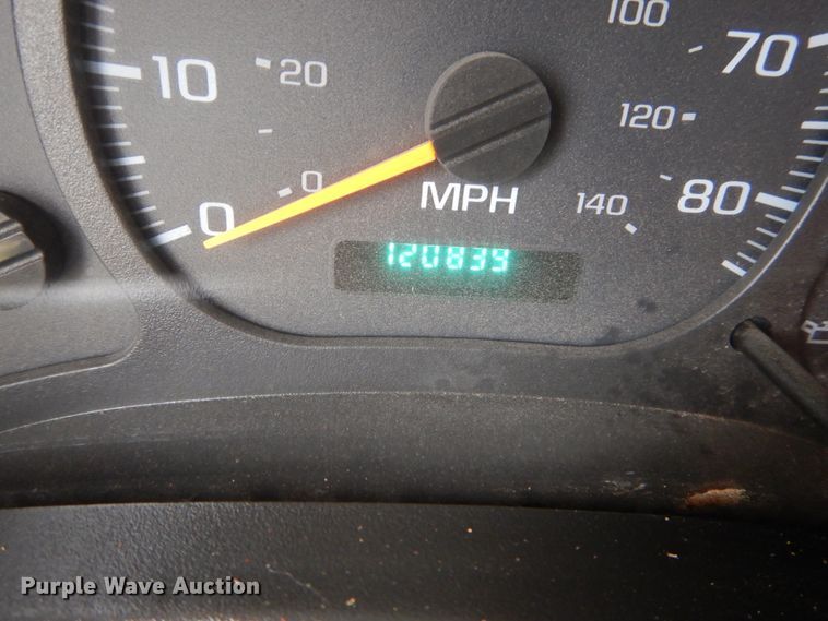 image for item GT9690 2007 Chevrolet C7500  dump truck