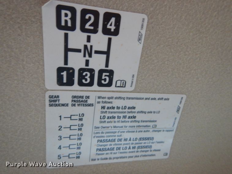 image for item GT9690 2007 Chevrolet C7500  dump truck