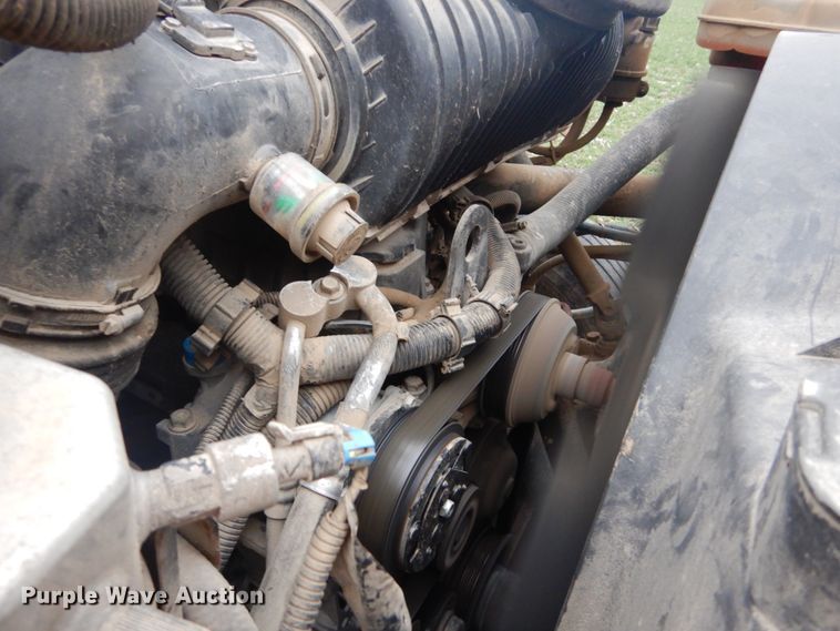 image for item GT9690 2007 Chevrolet C7500  dump truck