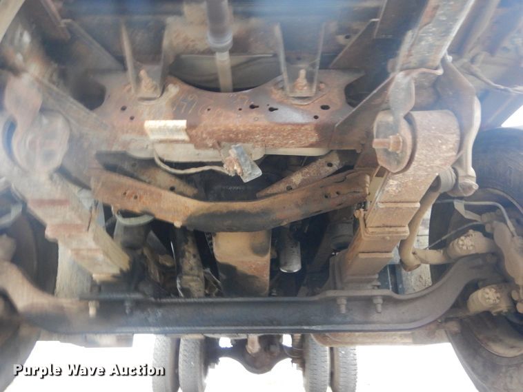 image for item GT9690 2007 Chevrolet C7500  dump truck