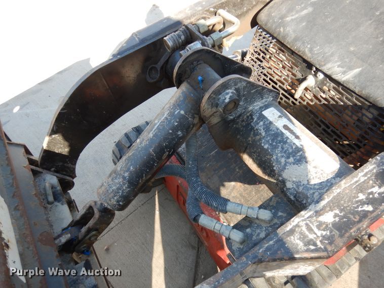 image for item HD9716 2008 Toro TX427  compact utility loader