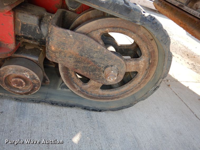 image for item HD9716 2008 Toro TX427  compact utility loader