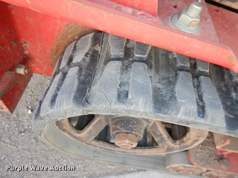 image for item HD9716 2008 Toro TX427  compact utility loader