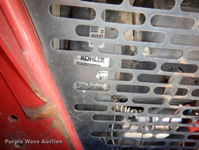 image for item HD9716 2008 Toro TX427  compact utility loader