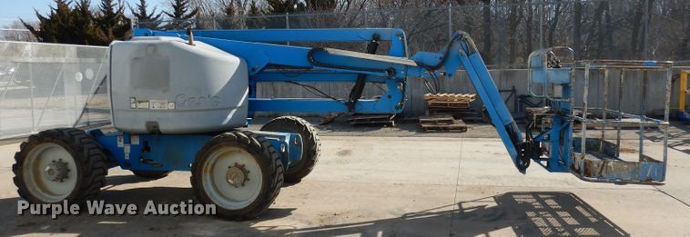 image for item HD9718 2005 Genie Z-45/25  boom lift