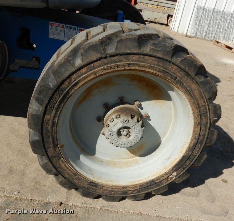 image for item HD9718 2005 Genie Z-45/25  boom lift