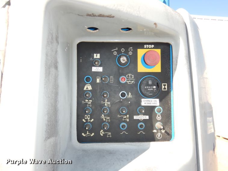 image for item HD9718 2005 Genie Z-45/25  boom lift