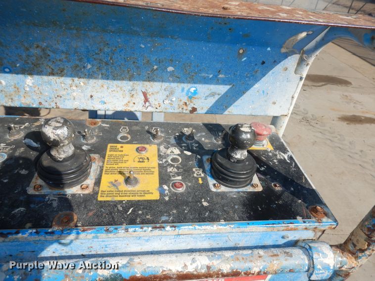 image for item HD9718 2005 Genie Z-45/25  boom lift