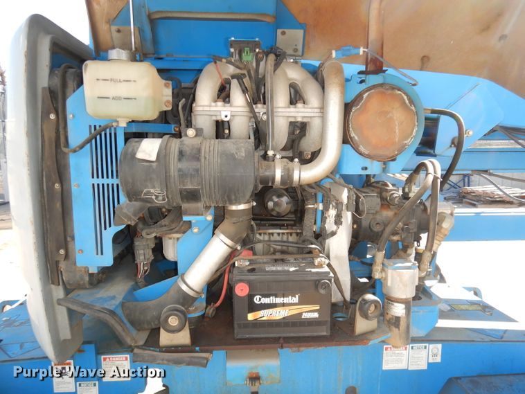 image for item HD9718 2005 Genie Z-45/25  boom lift