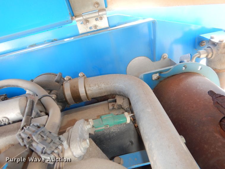 image for item HD9718 2005 Genie Z-45/25  boom lift