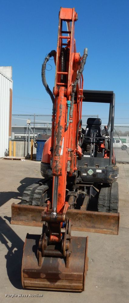 image for item HD9719 2012 Kubota KX121-3ST  mini excavator