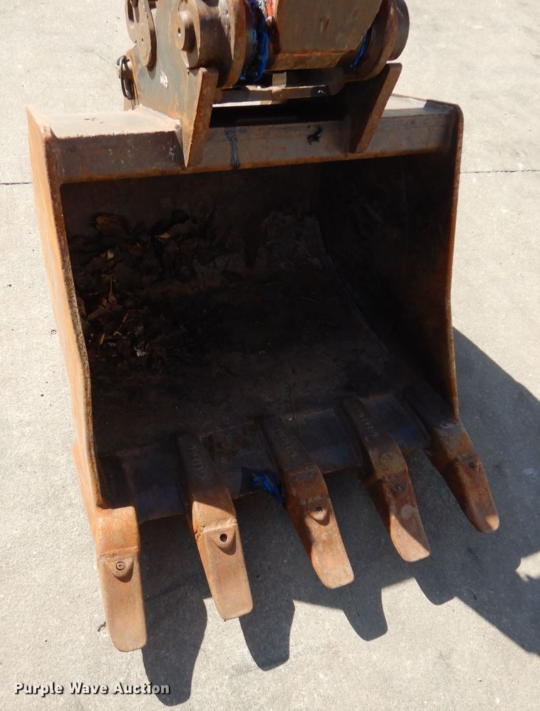 image for item HD9719 2012 Kubota KX121-3ST  mini excavator