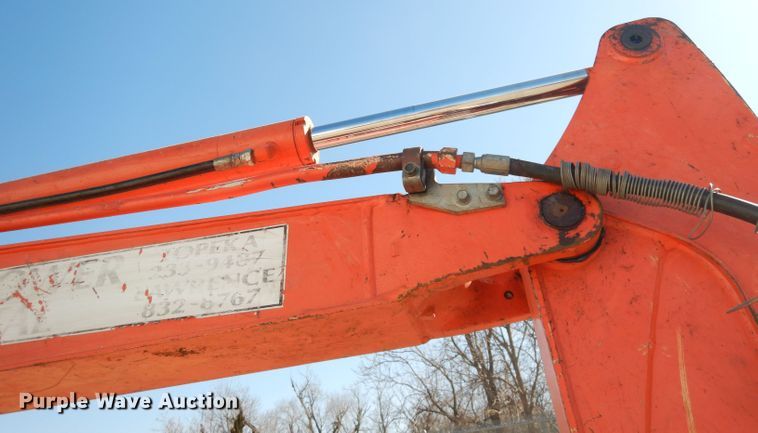 image for item HD9719 2012 Kubota KX121-3ST  mini excavator