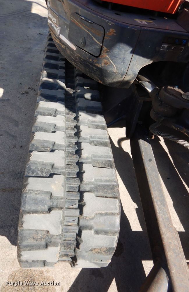 image for item HD9719 2012 Kubota KX121-3ST  mini excavator