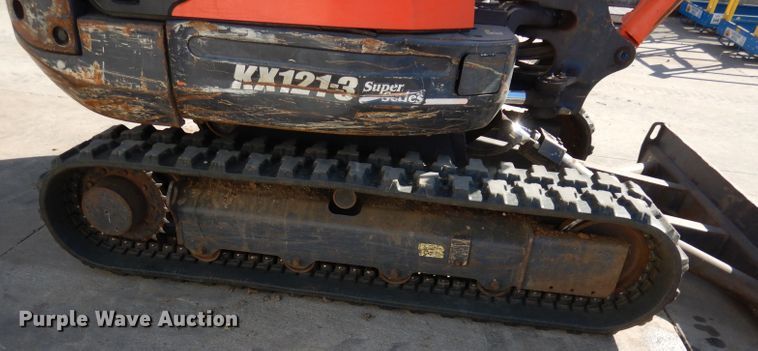 image for item HD9719 2012 Kubota KX121-3ST  mini excavator