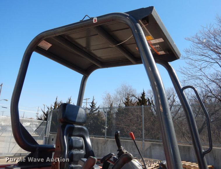 image for item HD9719 2012 Kubota KX121-3ST  mini excavator