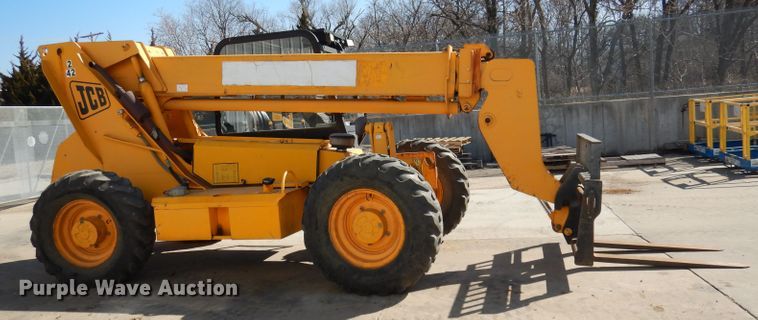 image for item HD9720 2004 JCB 506CHL  telehandler