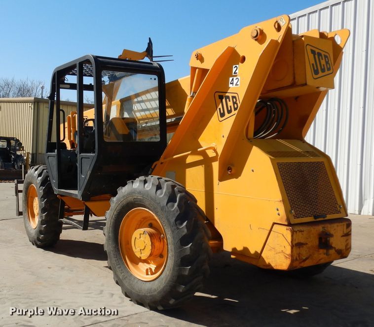 image for item HD9720 2004 JCB 506CHL  telehandler