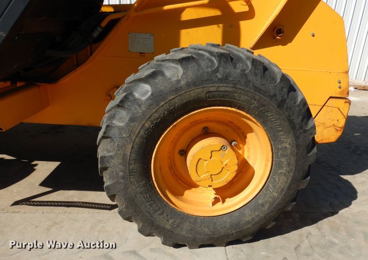 image for item HD9720 2004 JCB 506CHL  telehandler