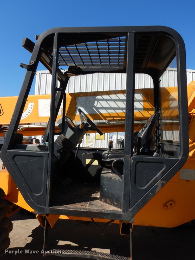 image for item HD9720 2004 JCB 506CHL  telehandler