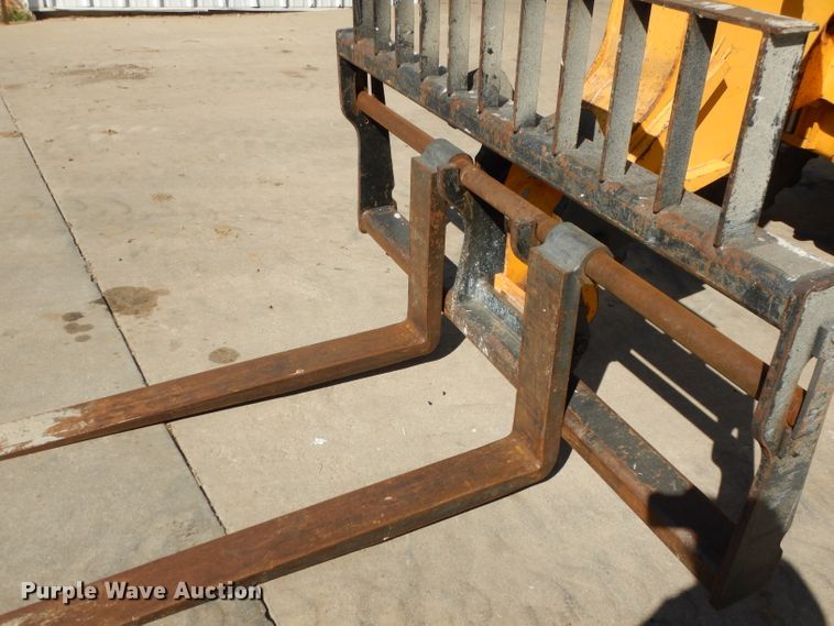 image for item HD9720 2004 JCB 506CHL  telehandler