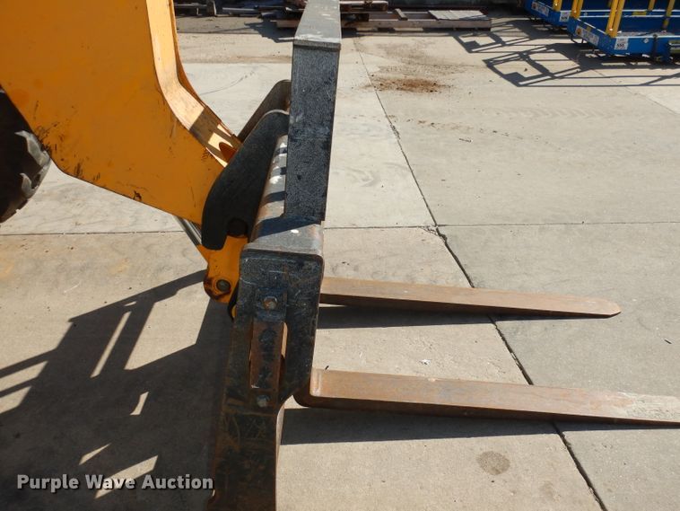 image for item HD9720 2004 JCB 506CHL  telehandler