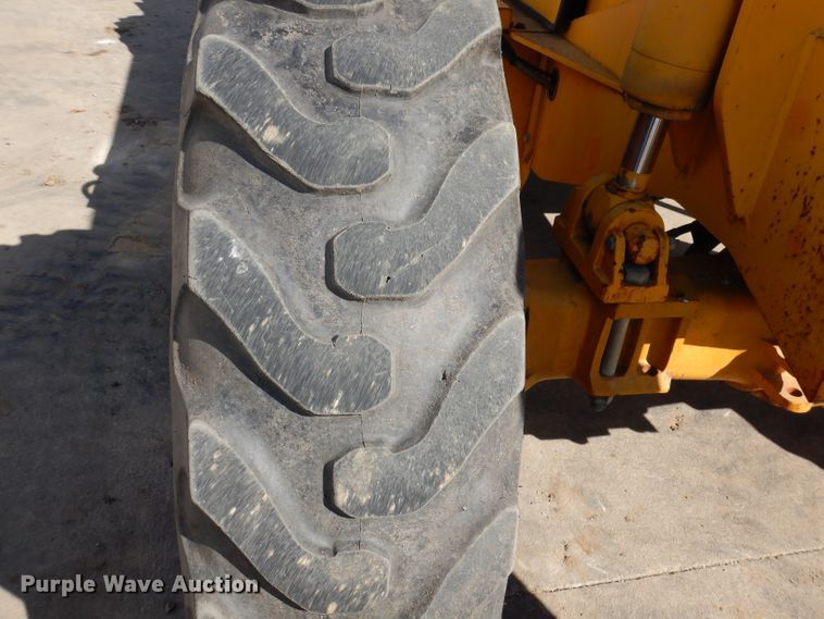 image for item HD9720 2004 JCB 506CHL  telehandler