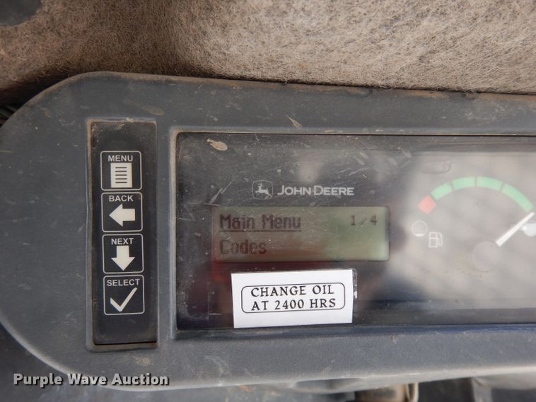 image for item HD9721 2013 John Deere 318D  skid steer loader