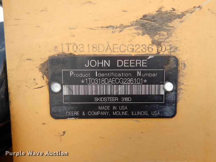 image for item HD9721 2013 John Deere 318D  skid steer loader