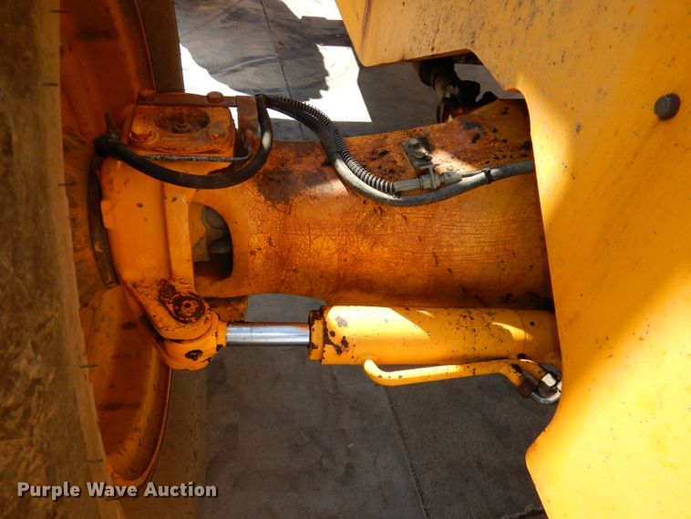 image for item HD9723 2004 JCB 506CHL  telehandler