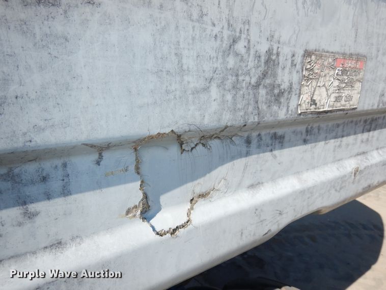 image for item HD9725 2005 Genie S-65  boom lift