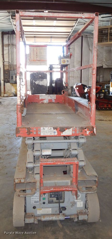 image for item HD9726 2008 Skyjack SJIII-3219  scissor lift