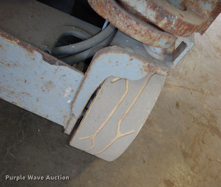 image for item HD9726 2008 Skyjack SJIII-3219  scissor lift