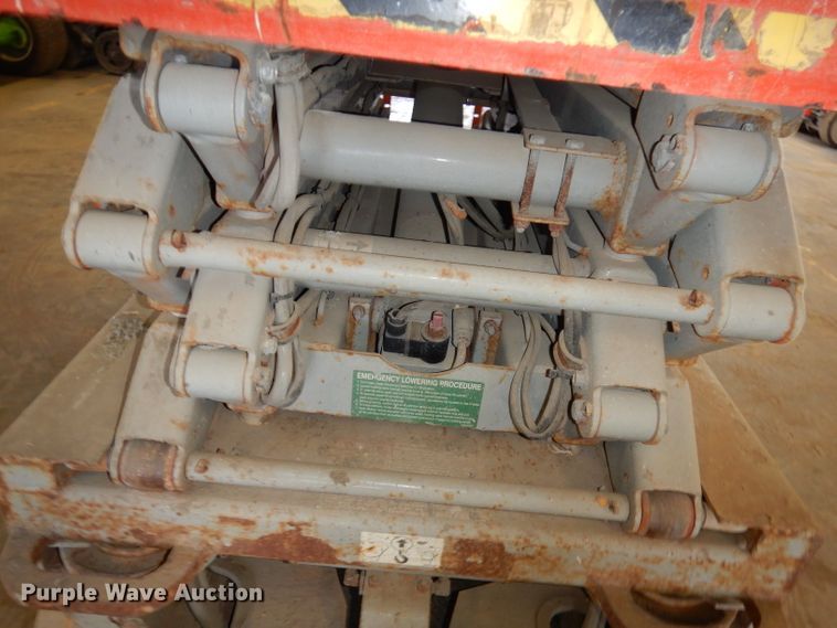 image for item HD9726 2008 Skyjack SJIII-3219  scissor lift