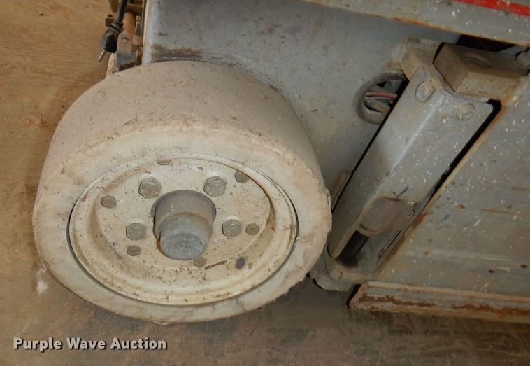 image for item HD9726 2008 Skyjack SJIII-3219  scissor lift