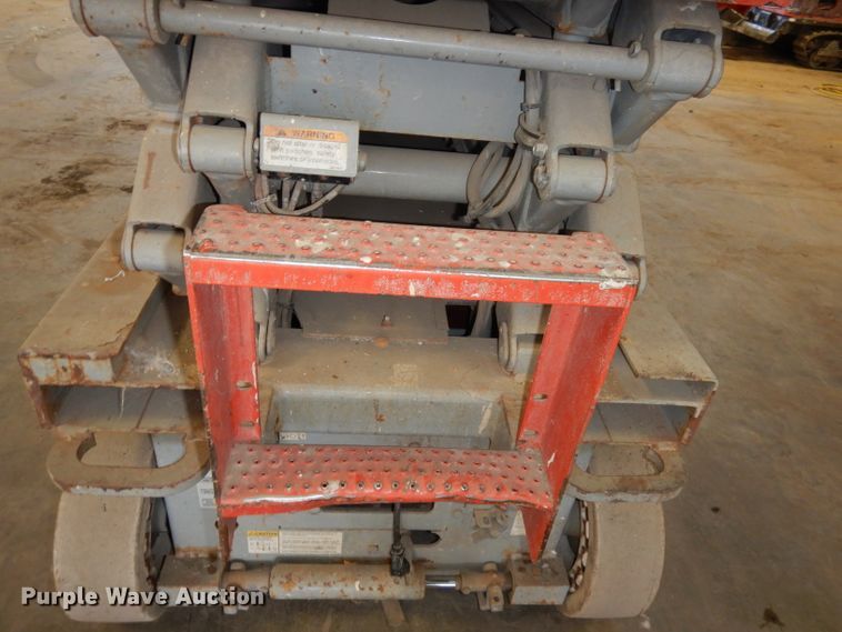 image for item HD9726 2008 Skyjack SJIII-3219  scissor lift