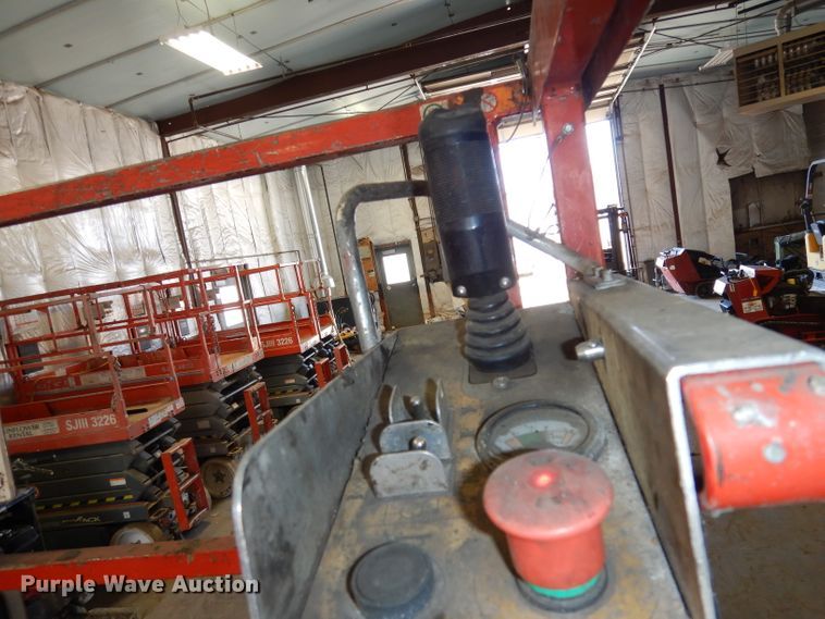 image for item HD9728 2008 Skyjack SJ4632  scissor lift