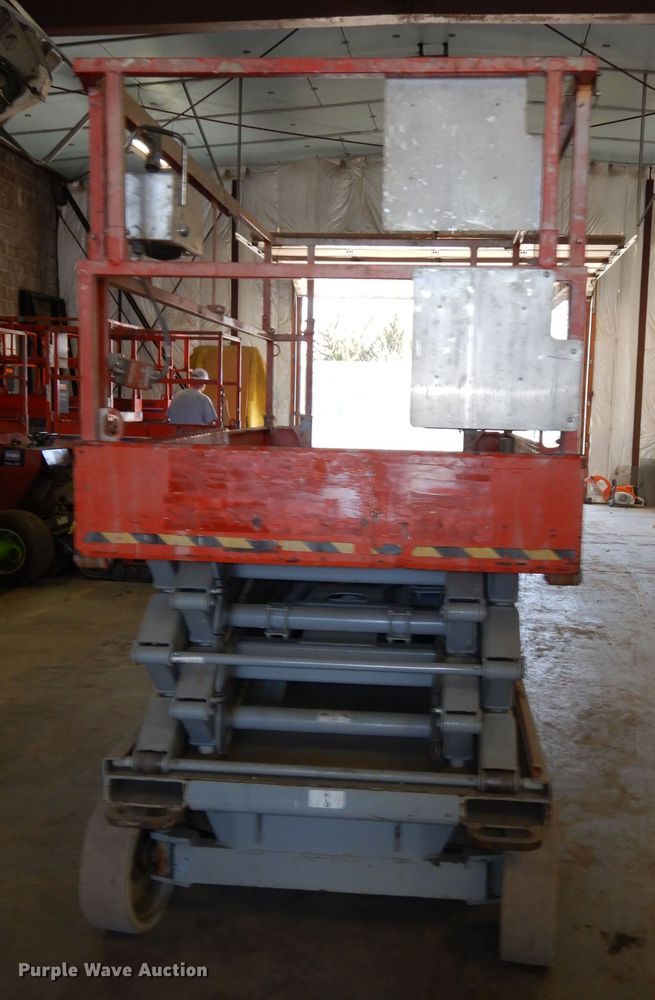 image for item HD9729 2008 Skyjack SJ4626  scissor lift