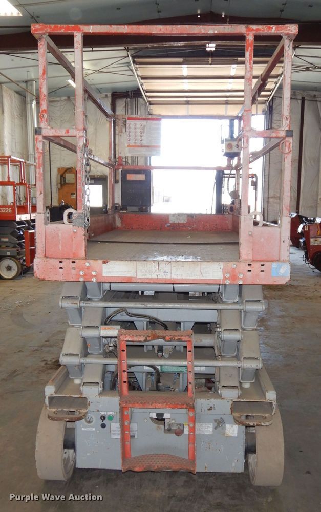 image for item HD9729 2008 Skyjack SJ4626  scissor lift
