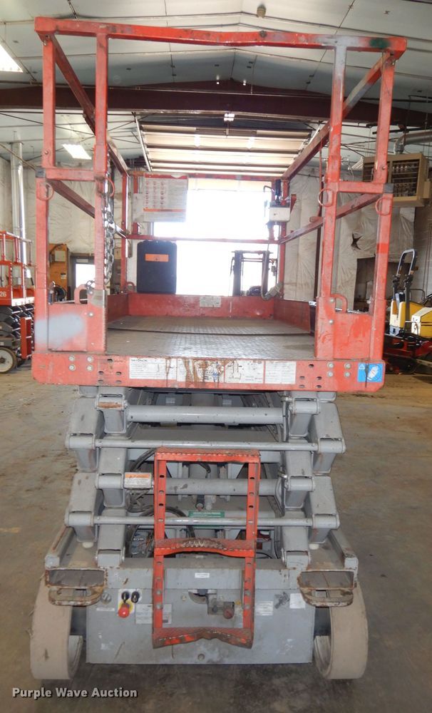image for item HD9730 2008 Skyjack SJ4632  scissor lift