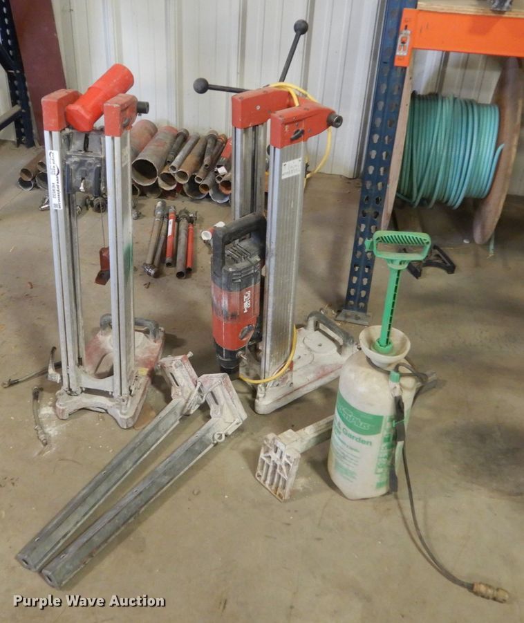 image for item HE9532 Hilti DD130 core drill