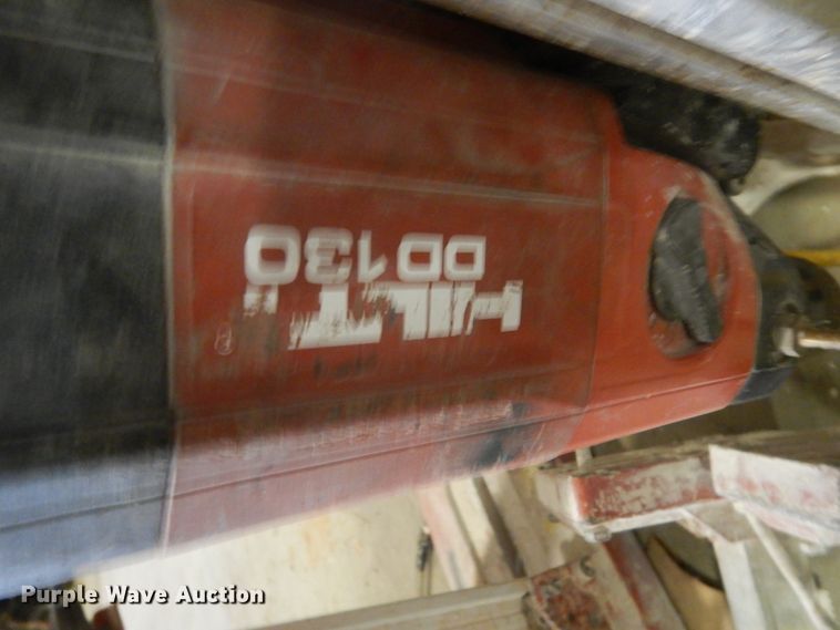 image for item HE9532 Hilti DD130 core drill