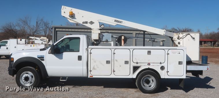 image for item HK9693 2008 Ford F450 Super Duty XL  bucket truck