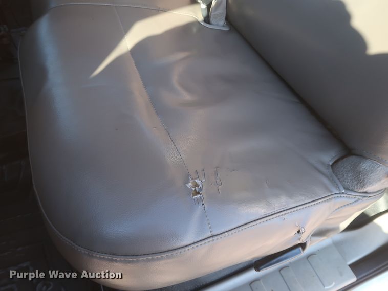 image for item HK9693 2008 Ford F450 Super Duty XL  bucket truck