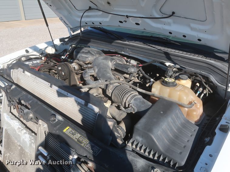 image for item HK9693 2008 Ford F450 Super Duty XL  bucket truck