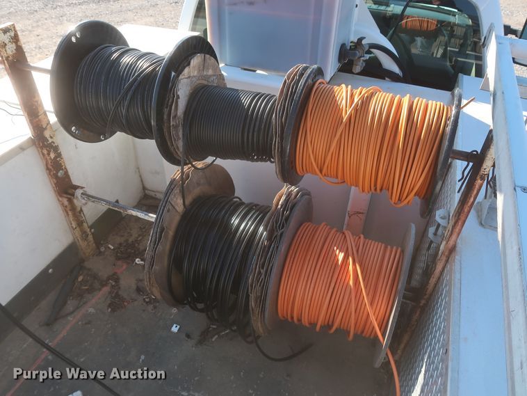 image for item HK9693 2008 Ford F450 Super Duty XL  bucket truck