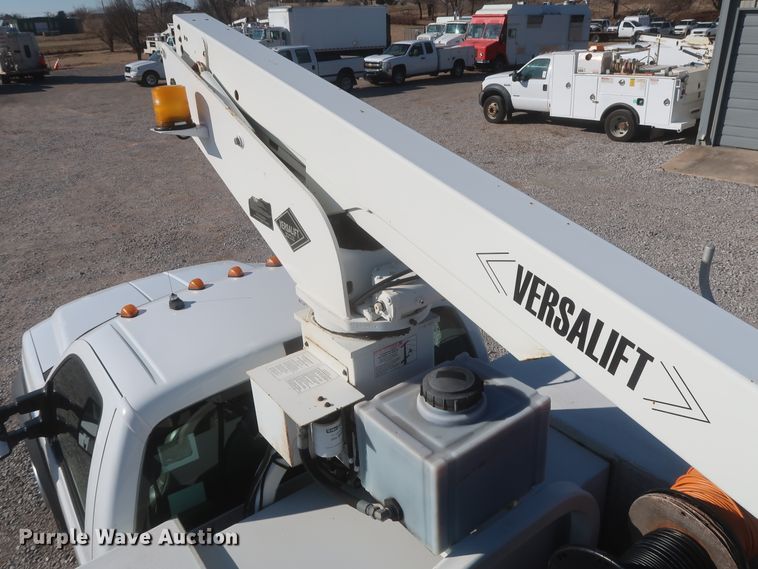 image for item HK9693 2008 Ford F450 Super Duty XL  bucket truck