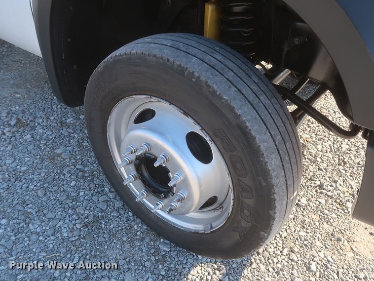 image for item HK9693 2008 Ford F450 Super Duty XL  bucket truck