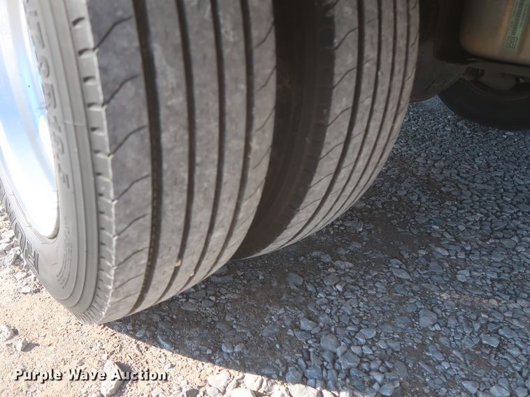 image for item HK9693 2008 Ford F450 Super Duty XL  bucket truck